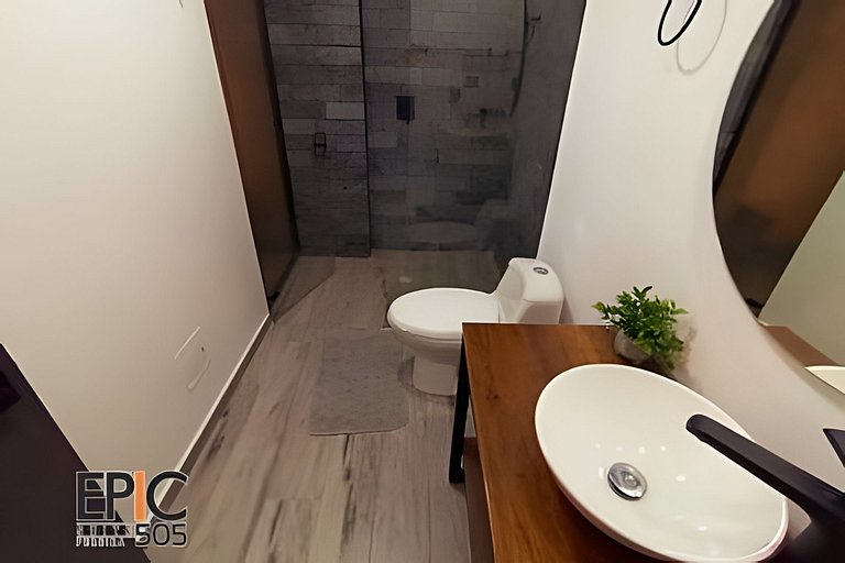 Epic Suite 505 •King Bed +Sofácama •5 min Airport