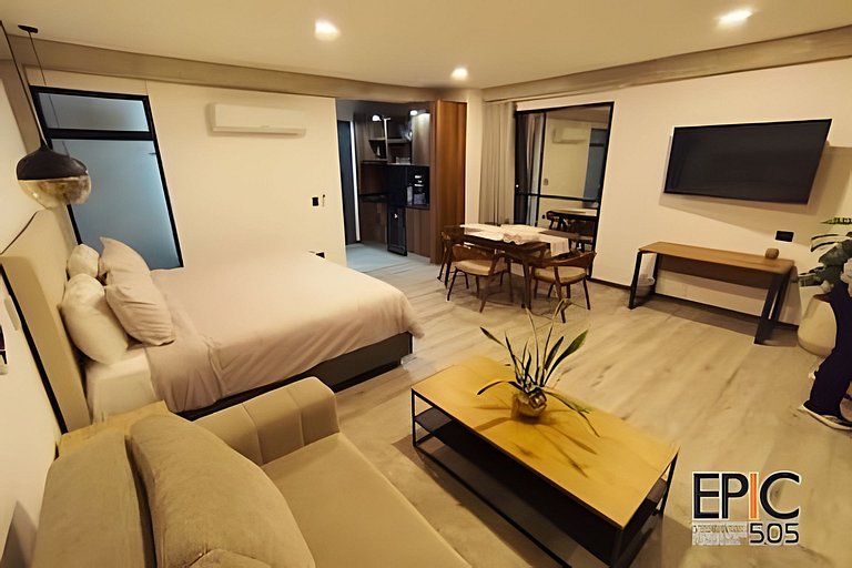 Epic Suite 505 •King Bed +Sofácama •5 min Airport