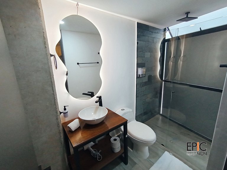 Epic 404 Studio Loft •Gran Vista •5 min Airport