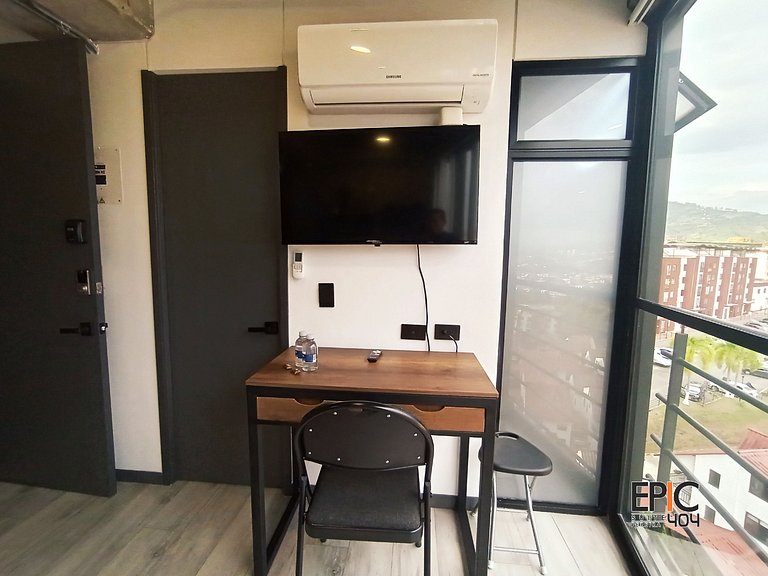 Epic 404 Studio Loft •Gran Vista •5 min Airport