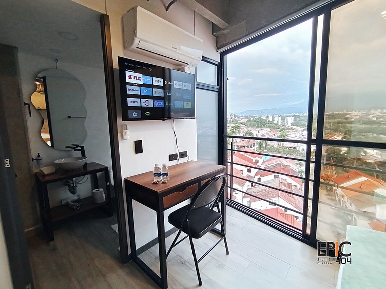 Epic 404 Studio Loft •Gran Vista •5 min Airport